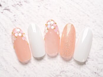 エムズネイル 武生店/上品ネイル♪