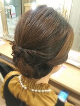 プリンセスアッシュ 阪急三番街店(Princess Ash)/アップ