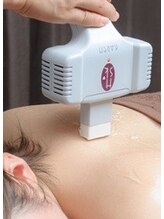 スキンケアスタジオ アコ 新宿店(Aco)/背中の脱毛ケアとフォト美肌効果