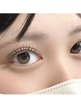 ファーストネイルアンドアイラッシュ(1st NAIL&eyelash)/似合わせプラチナラッシュリフト