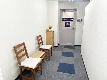 アクアバランス整体×クロワ/待合室