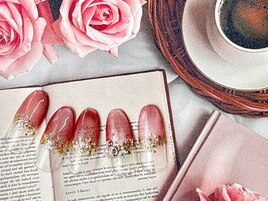 11月12種類から選べるデザイン