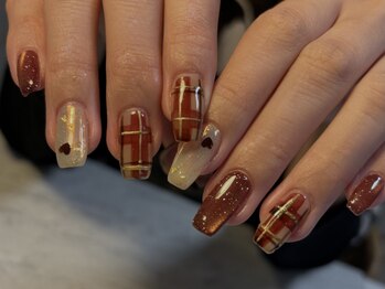 ポム(pom.)の写真/大人可愛いデザインでニュアンスネイルにも♪自爪を傷つけにくいフィルイン対応◎