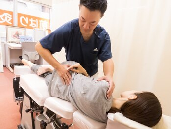 三越前はり灸整骨院/カイロプラクティック