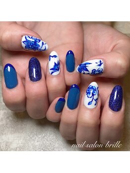 エスフィーネイルサロン ブリーユ(Esfy nailsalon Brille)/陶器ネイル