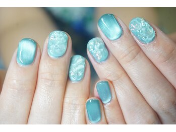 サロン デ ミランダ(Salon de Miranda)/