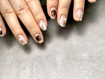 ラキネイル(LAKI Nail)/ニュアンスネイル