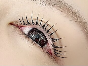 ノア(NOA)の写真/種類豊富なまつげパーマで理想の目元に♪一人一人に合わせたご提案であなただけの美しさを引き出します！