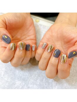 フチュール(futur)/縦ラインが可愛い9月定額!