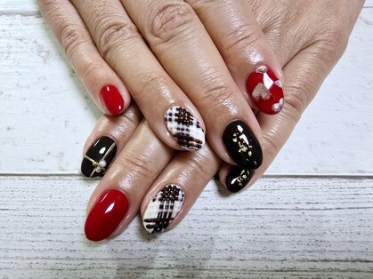 ネイル アンド アイラッシュ シーズ(See's)の写真