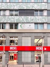 アールマインド 天神店(R mind)/auさんの角を曲がると入口です♪