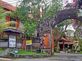 アジアンリラクゼーション ヴィラ 大橋店(asian relaxation villa)/バリ;Neka Art Museum