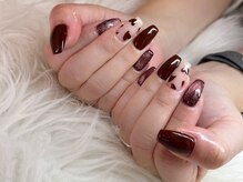 リリー(Liliy)/ブラウンネイル