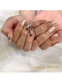 ゴージャスレオパードネイル