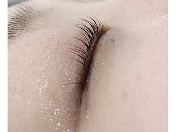 シルフ 石橋店(Sylph)/まつ毛パーマ根元あげ