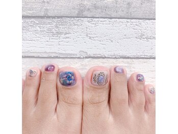 オーブ(AUBE)/秋フットネイル