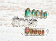 ジーニー(Genie)/Hand.. 左手&右手ちぐはぐnail