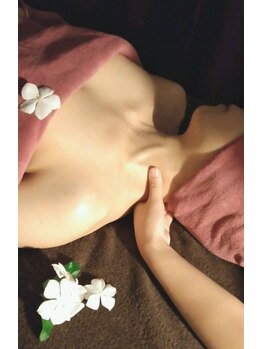 エミライ アロマリラクゼーション(Emirai aroma relaxation)の写真/気分で選ぶ20種類以上のアロマをご用意◎自律神経を整え、日頃の疲れを癒やす特別なひとときをあなたに。