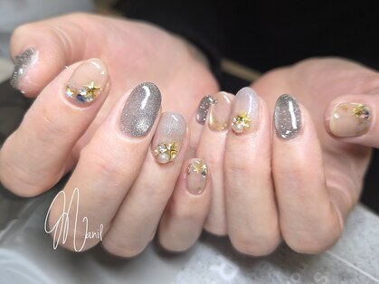 マニル アンド ネトラ(manil & netola)の写真