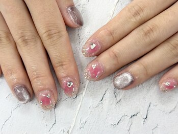 ディーネイル 池袋(D-nail)/【森】キラキラ チークネイル