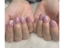 モモ(Momo)/桜ネイル