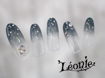 レオニー(Leonie)/グラデーション×ラメ散らし