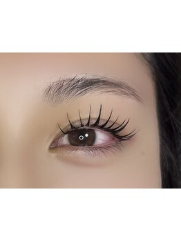 ボリュームのある目元にしたい