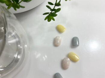 アンバイアオ(UN by ao.)/春のワンカラー