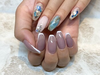 エステティックアンドネイル ローズ(ESTHETIC&NAIL Rose)/大理石 × 細フレンチ