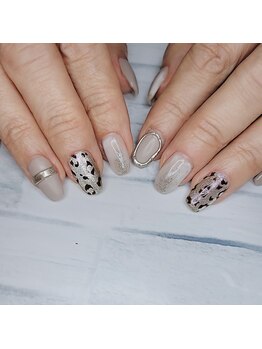 デザインネイル