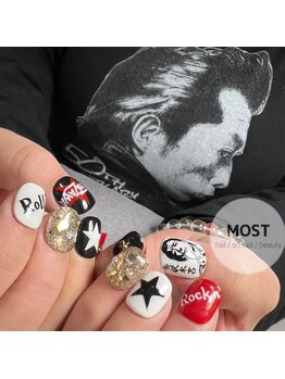 モスト(MOST)/好きなアーティストネイル