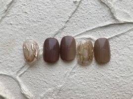 ブラウンニュアンスネイル
