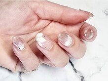 ネイルサロンブラン(nail salon BLANC)の雰囲気（マグネットネイルとお花のブライダルネイル）
