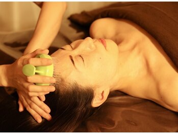 ナユラスパ(Nayula Spa)の写真/身体と心を美と健康に導くこだわりのヘッドスパ♪デコルテ,腕,肩,首,顔ツボ,フットマッサージ付き◎