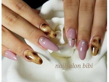 ネイルサロン ビビ(bibi)/秋の人気色ネイル