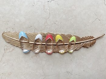 ラウレアルア(Laure’a lua)/カラフルフレンチ♪