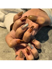 大人ニュアンスネイル