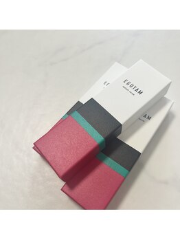 カーララッシュ(Cara Lash)/EGUTAM