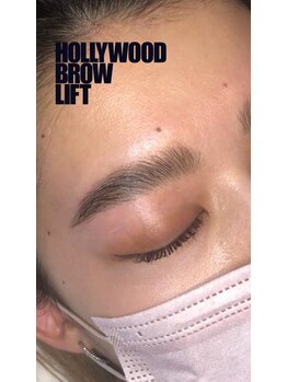 ベニ(BENI)/ハリウッドブロウリフト