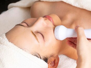 リウム(Lium)/【エステ】美容機器ケア1種