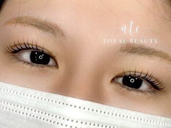 アテ(Ate)/Lashlift /上まつ毛パーマ