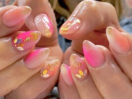 縦グラデージョンネイル