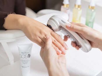 キュアネイル(Qa Nail)の写真/【大人のためのハンドケアサロン！】見た目の変化がその場で感じられるから、自信が持てる♪