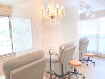 アイビー 秋津店(eyebee)の写真/【秋津駅徒歩3分】リクライニングチェアでゆったり♪落ち着いた空間で初めての方も◎【当日予約OK】