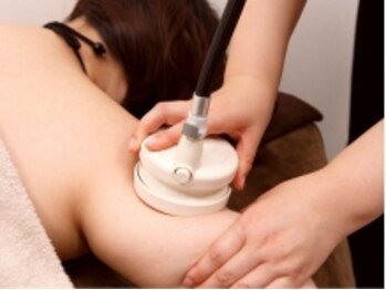 ビーフィール 横浜店(be feel)/【痩身】脂肪ゴリゴリセルマシン