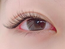 カラーリリー アンド ユン(Calla lily & yun)/ナチュラルで自然な目元に！