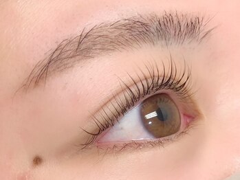 アイラッシュサロン ヴィヴィ 博多店(Eye Lash Salon Vivi)の写真/博多【くるんと可愛らしい印象＊ラッシュカール】自まつげを最大限に生かしたパーマでモテ目元へ