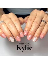 カイリー(Kylie)/Whiteレースアート