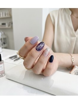 ネイルソファ イコマ(NAIL SOFA 生駒)/