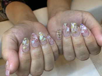 マグノリア(Magnolia)/クラッシュシェルネイル